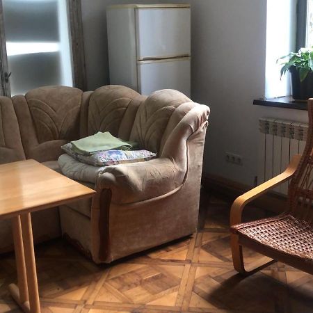 Hostel Mif Ивано-Франковск Экстерьер фото